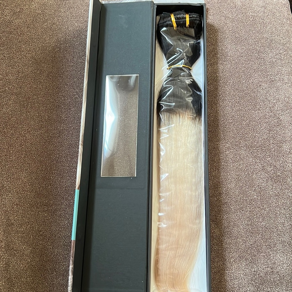NEW Ombré Blk/Silver Beyond the Beauty 100% human hair !